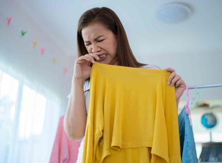 Odore di sudore sui capi appena lavati: ecco cosa usare, i dettagli