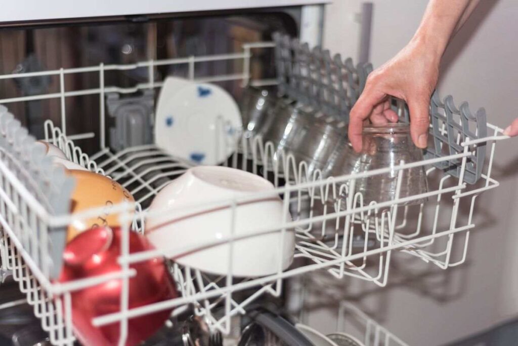 lavastoviglie, i trucchi per farli durare a vita.