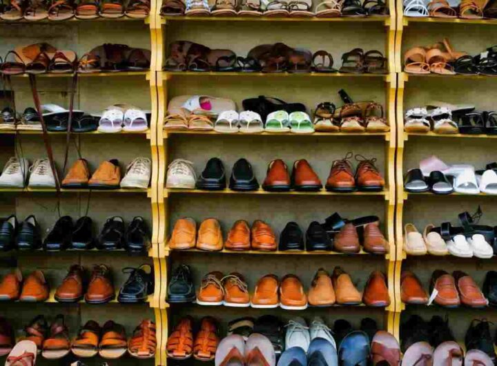 Non comprare più deodoranti: con questo trucco la scarpiera profuma per mesi, tutti i dettagli