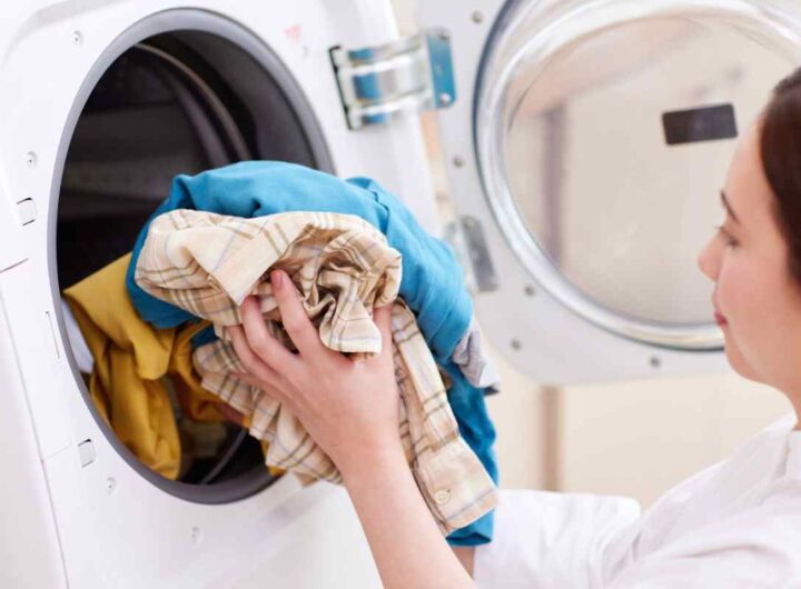 Altro che asciugatrice, il trucco del lenzuolo ti fa risparmiare tempo e soldi