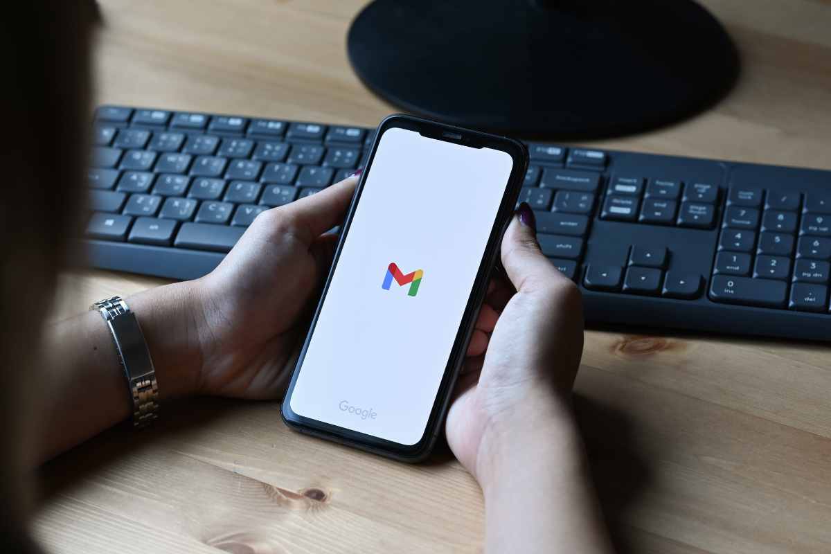 Gmail, scatta l’allarme: i truffatori sfruttano questa impostazione per attaccarti, i dettagli