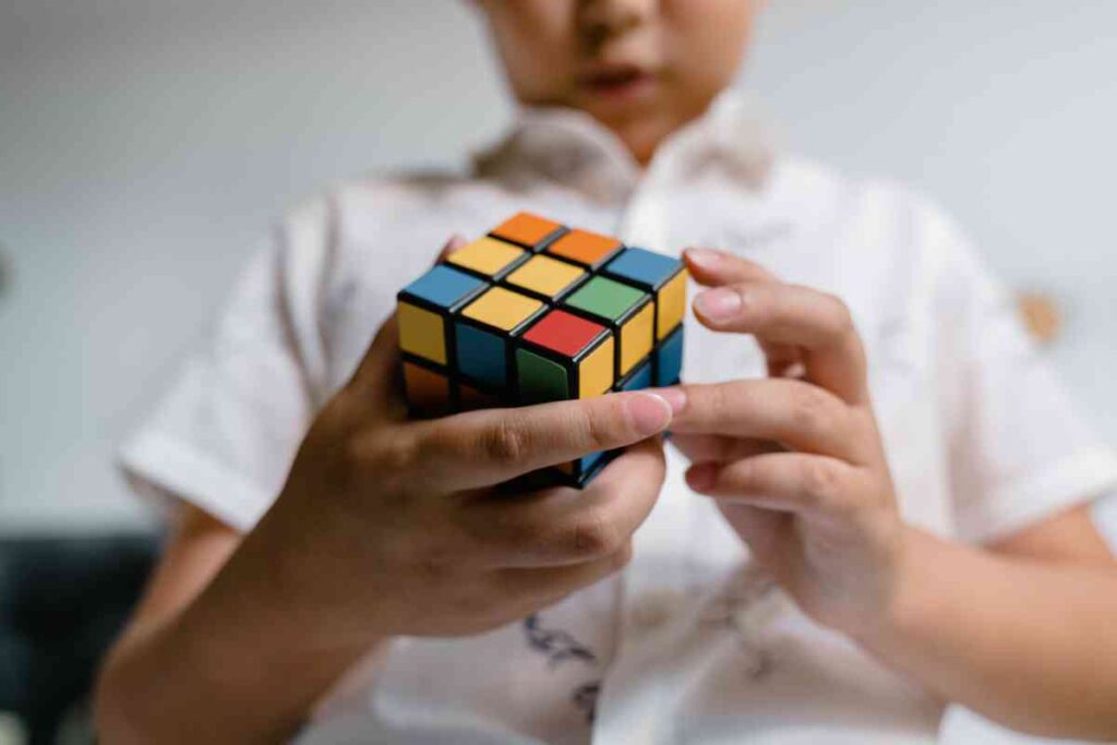 Se hai queste 3 abitudini la tua intelligenza è superiore alla media