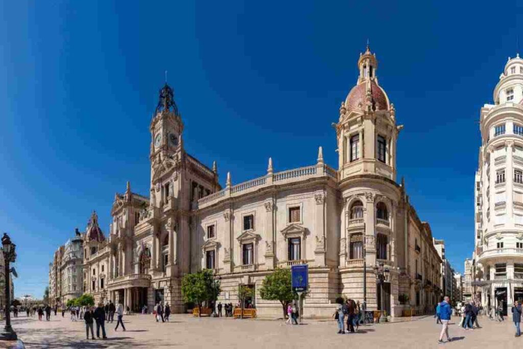 Le 5 città che devi assolutamente visitare a ottobre, tutti i dettagli