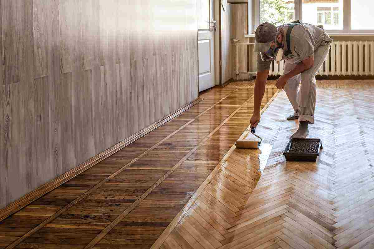 Parquet lucido e senza graffi: ecco il trucco per farlo tornare come nuovo