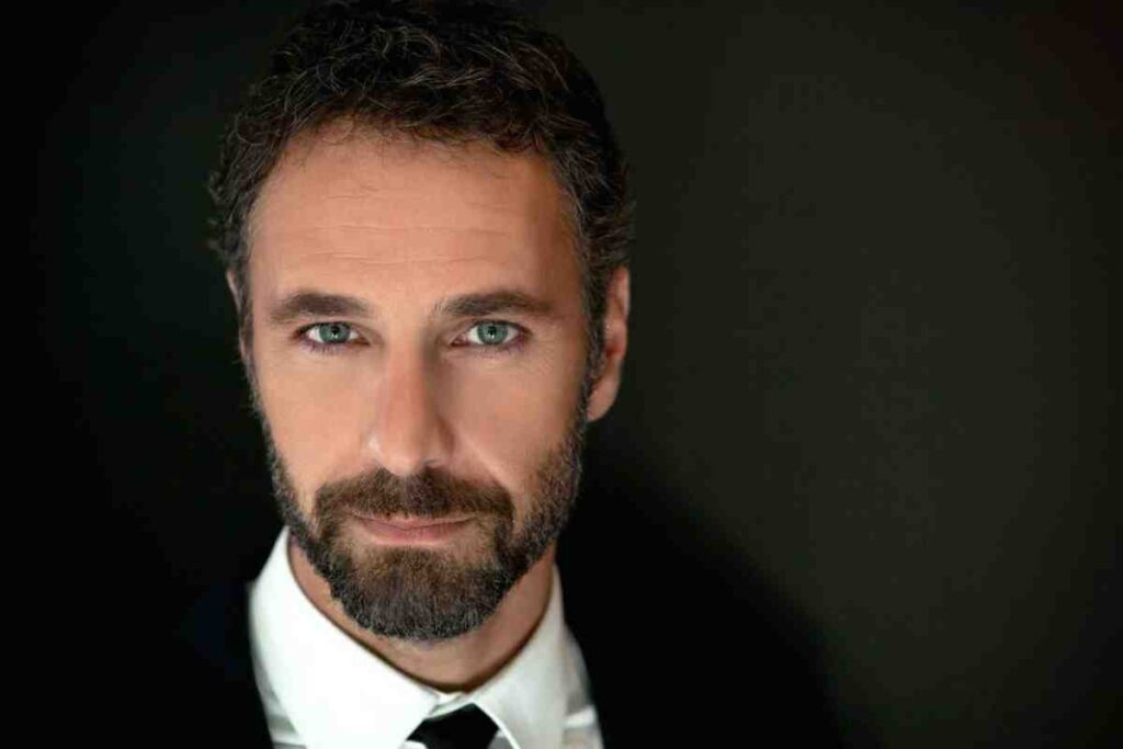 Raoul Bova visto con lei dopo il divorzio da Rocio, tutti i dettagli